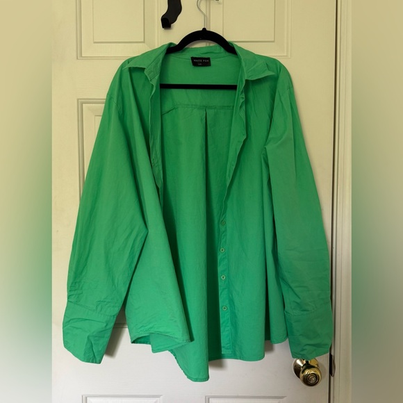 White Fox Boutique Oversized Green Button-Up Shirt - Picture 4 of 6